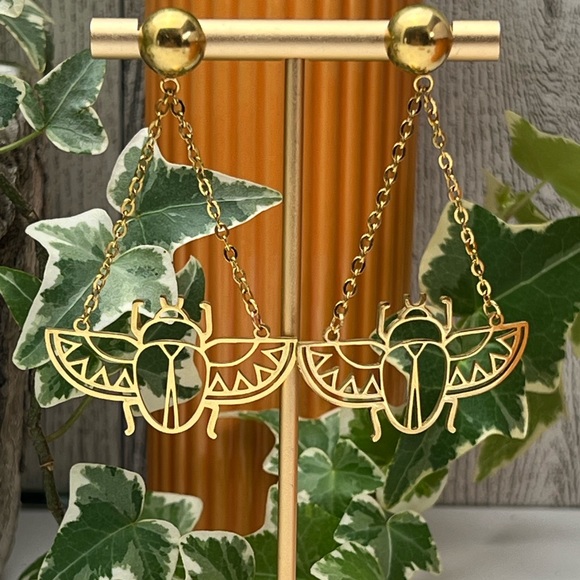 Ancient Egyptian Beetle Trendy Earrings - Egyptian Scarab Beetle Edgy Earrings - Picture 13 of 17